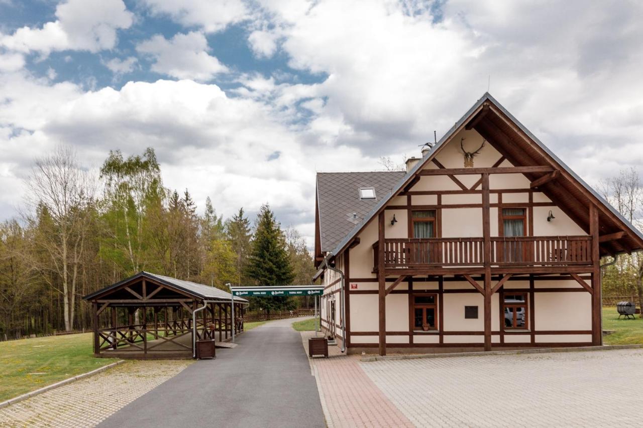 Hotel Farma Hory Karlovy Vary Esterno foto