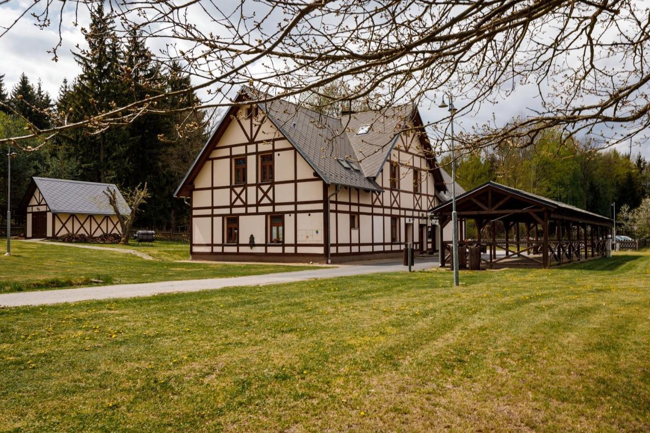Hotel Farma Hory Karlovy Vary Esterno foto